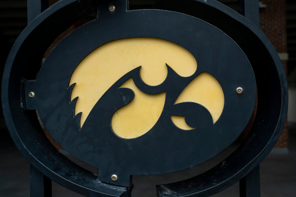 Iowa-Hawkeyes-Logo