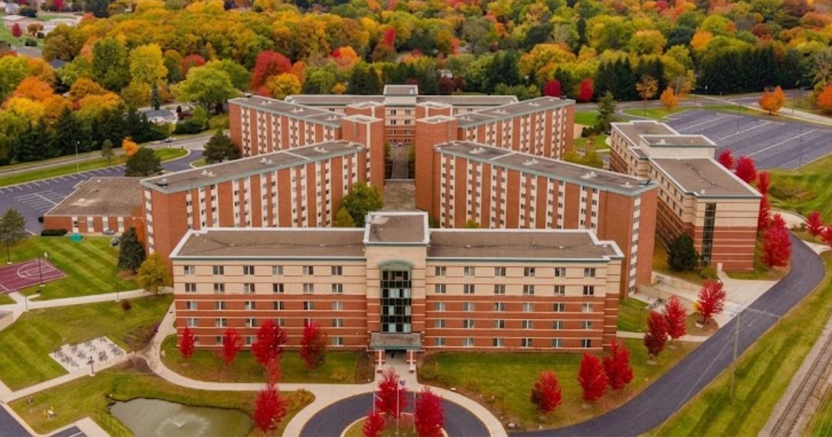 The Definitive Guide to Central Michigan University Dorms