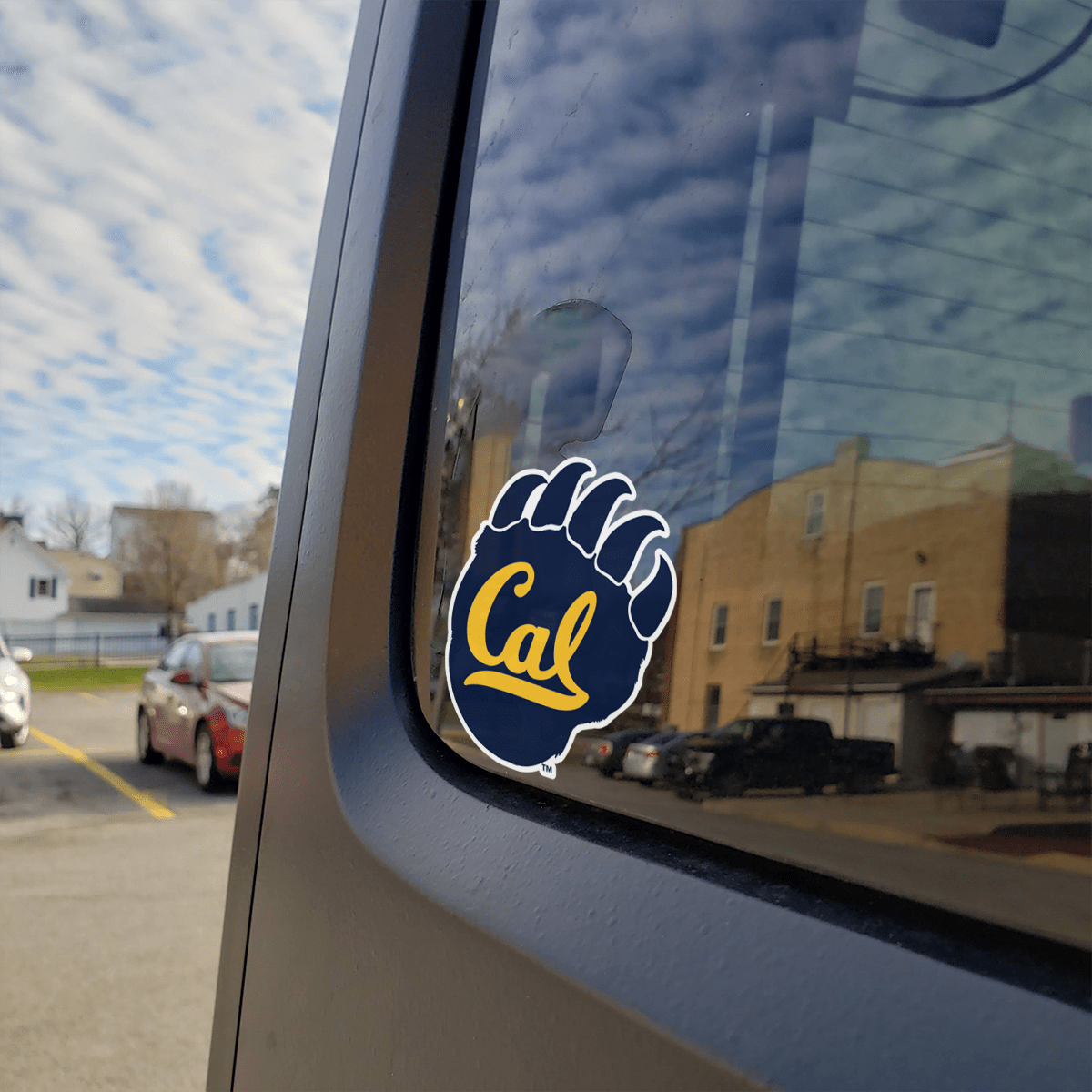 California Berkeley Cal Golden Bears Paw Car Decal Bumper Window Sticker Nudge Printing